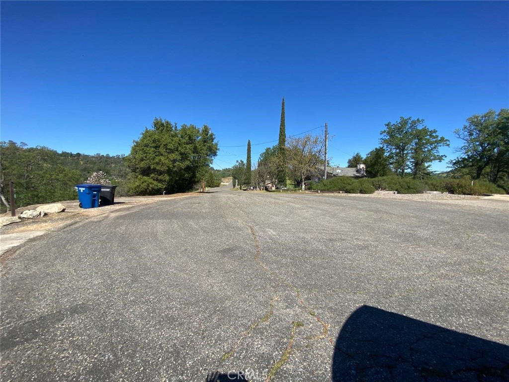 17 Titan, Coarsegold, CA 93614