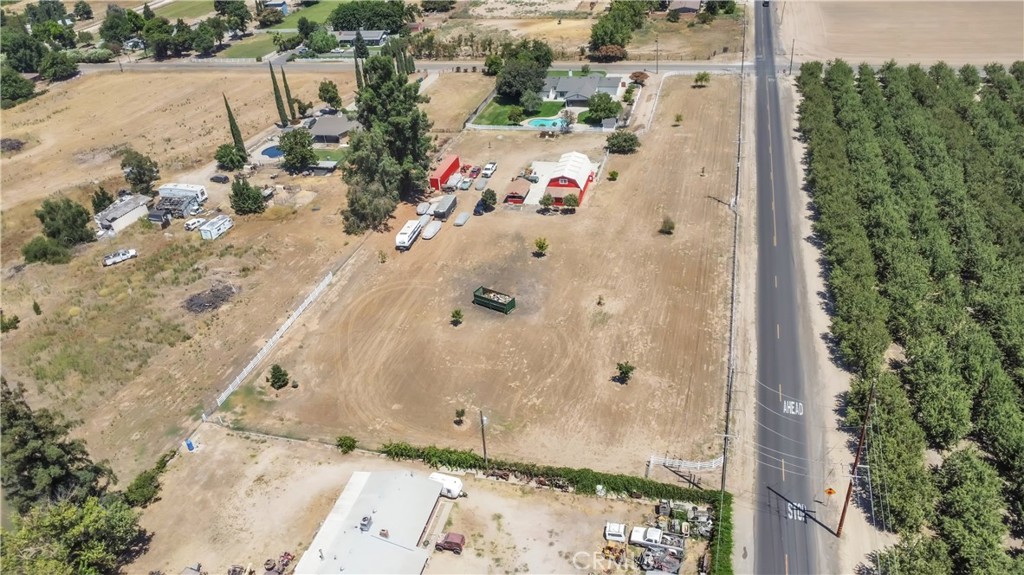 8043 Sunset Dr, Atwater, CA 95301