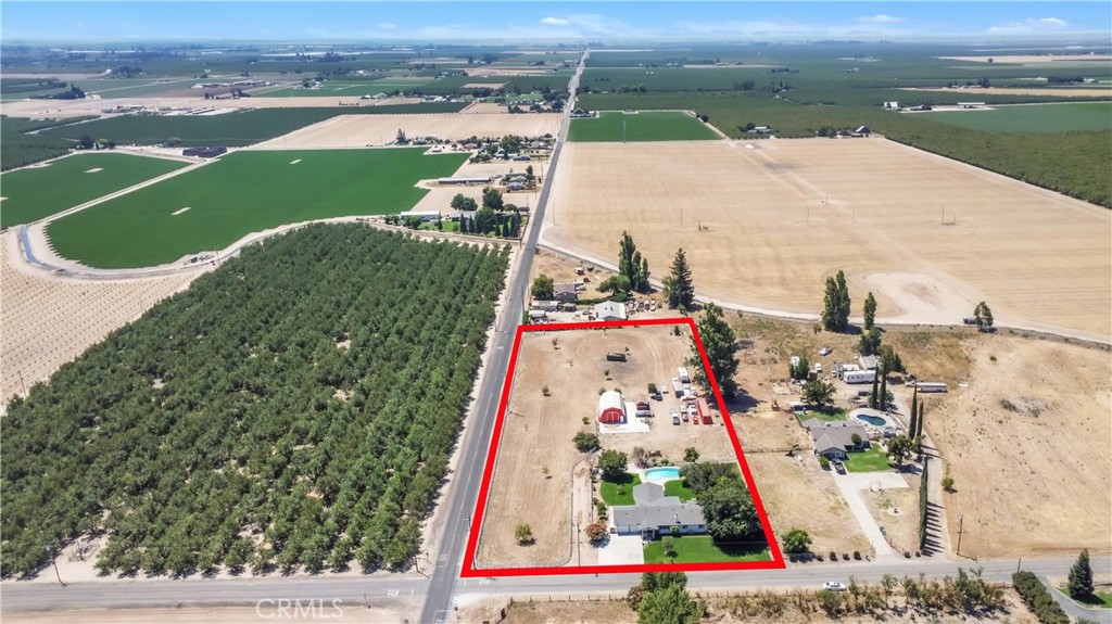 8043 Sunset Dr, Atwater, CA 95301
