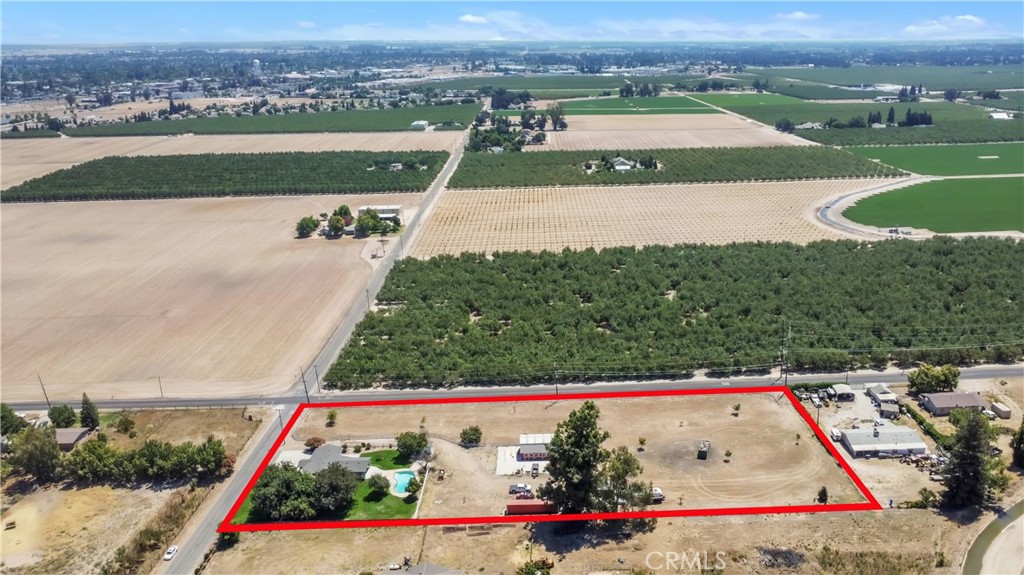 8043 Sunset Dr, Atwater, CA 95301
