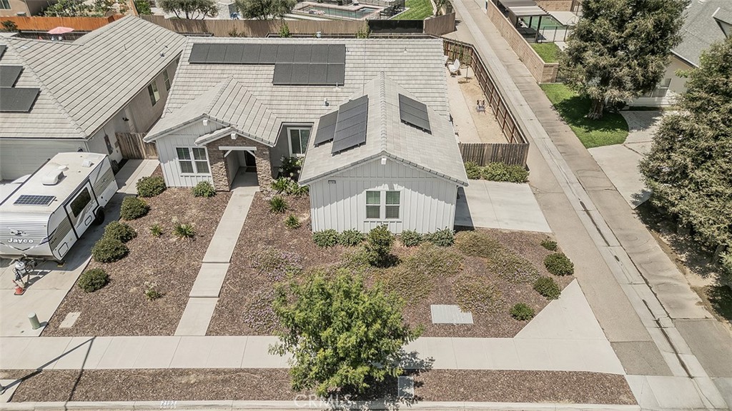 2193 E Kamm, Kingsburg, CA 93631