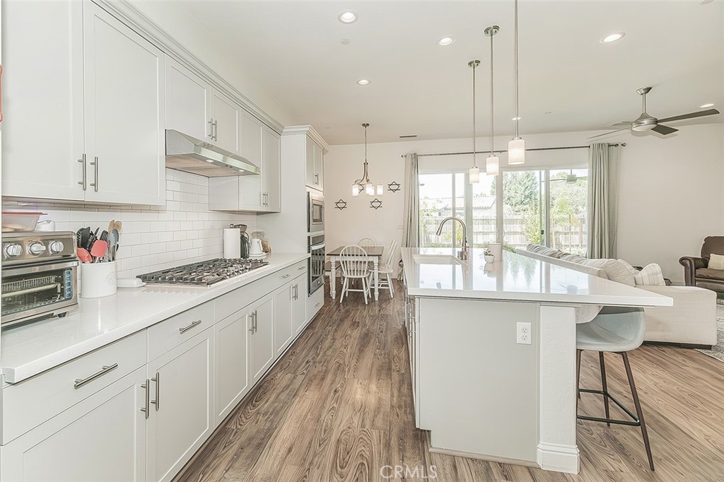 2193 E Kamm, Kingsburg, CA 93631