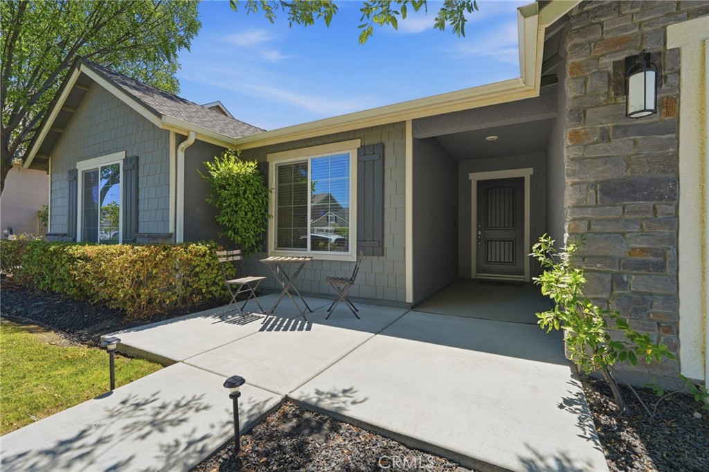 2257 W Mallard, Hanford, CA 93230