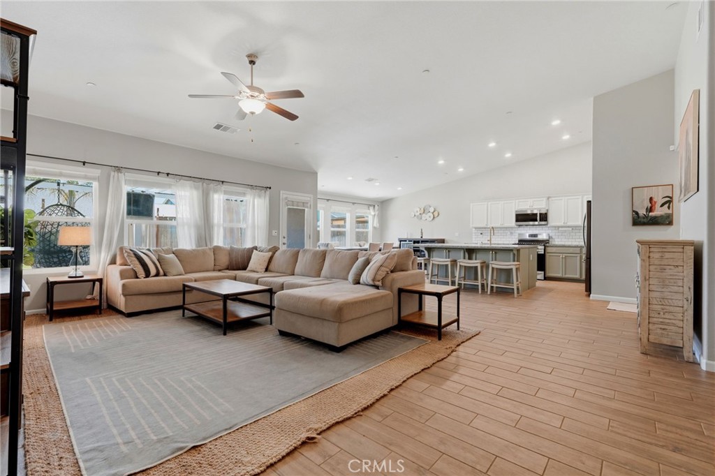 2257 W Mallard, Hanford, CA 93230