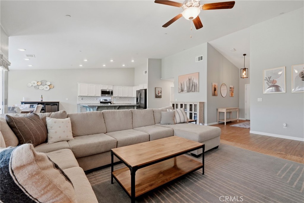 2257 W Mallard, Hanford, CA 93230
