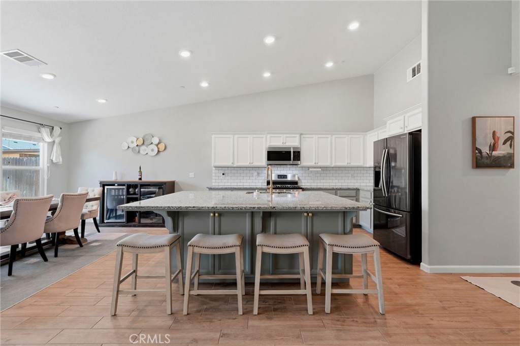 2257 W Mallard, Hanford, CA 93230