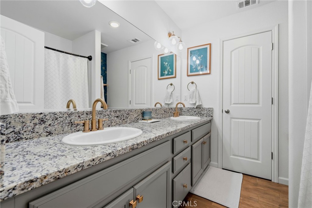 2257 W Mallard, Hanford, CA 93230