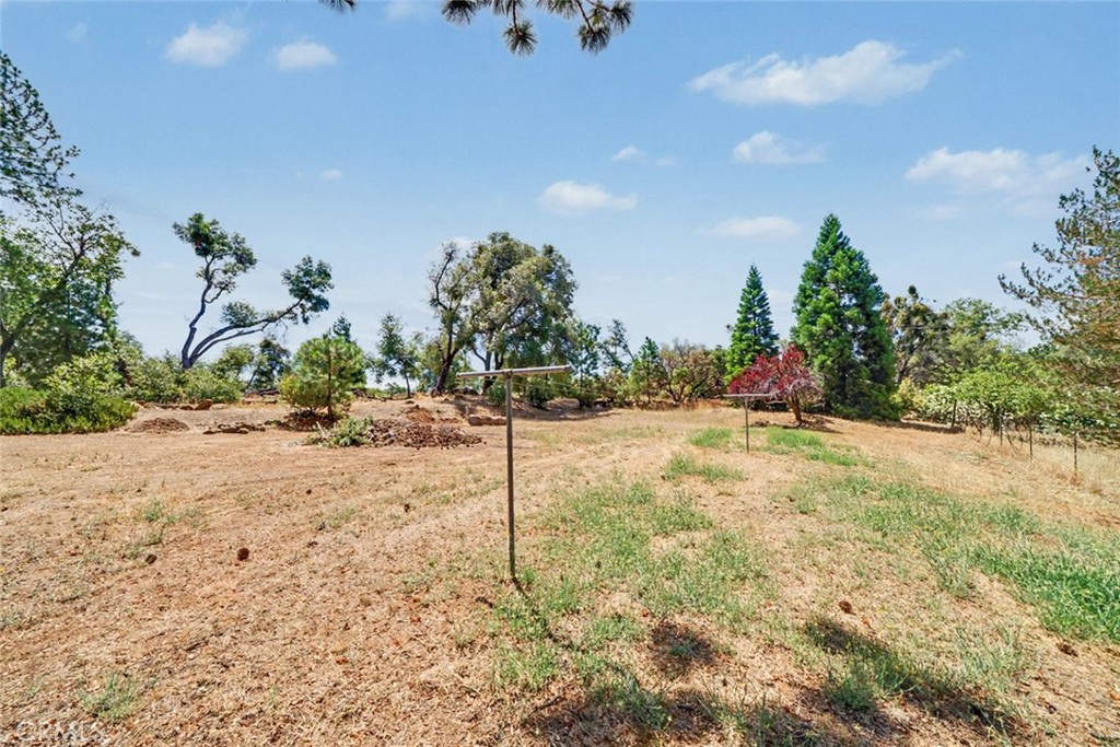 5627 Buckskin Rd, Mariposa, CA 95338