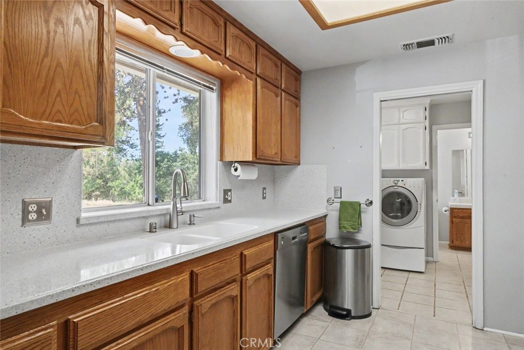 5627 Buckskin Rd, Mariposa, CA 95338
