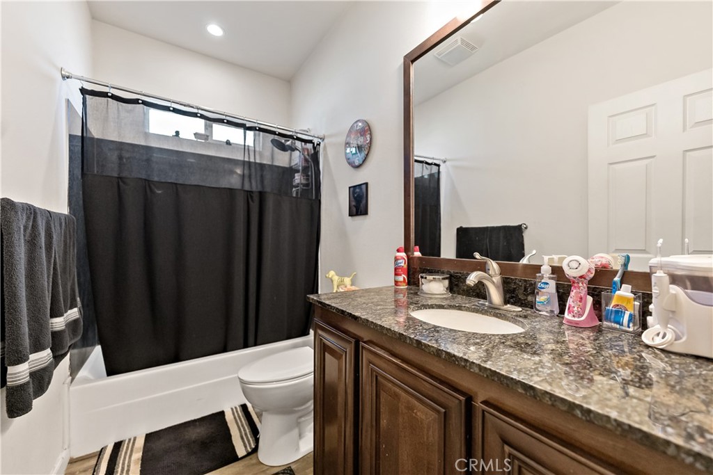 1272 Villa #76, Clovis, CA 93612