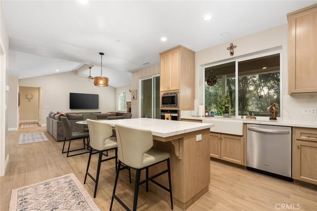 38614 Bon Veu, Oakhurst, CA 93644