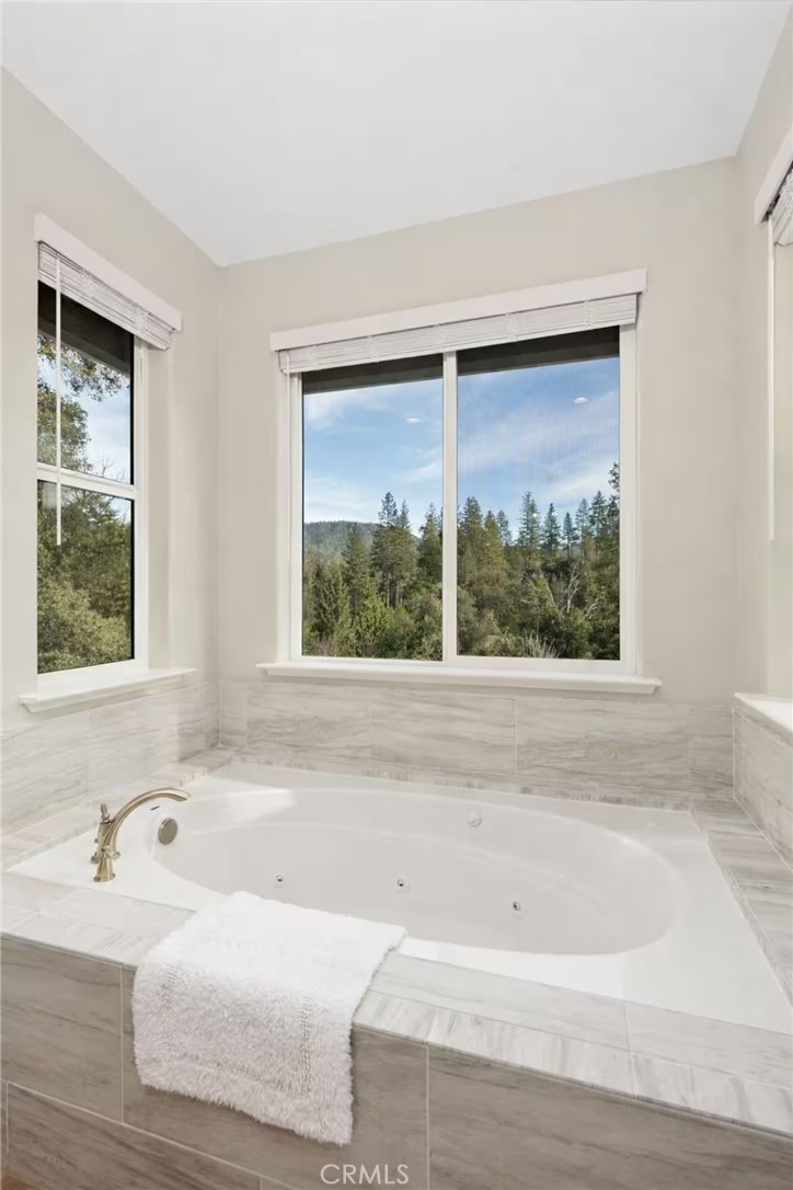 38614 Bon Veu, Oakhurst, CA 93644