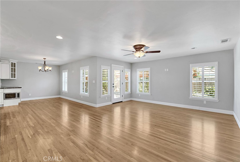 2020 W 3rd, Madera, CA 93637