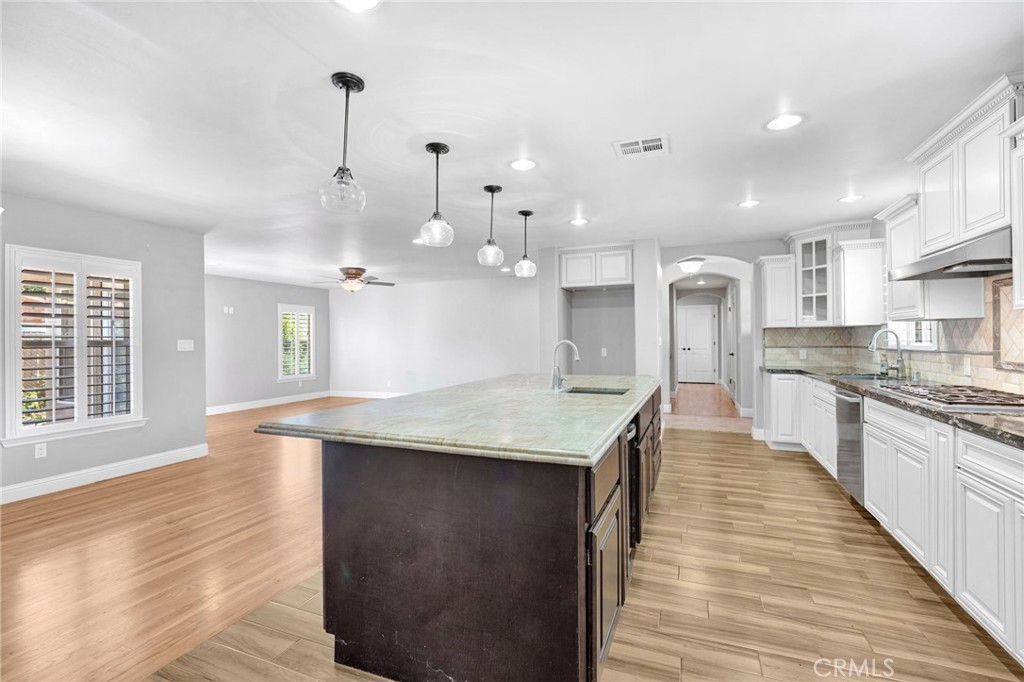 2020 W 3rd, Madera, CA 93637
