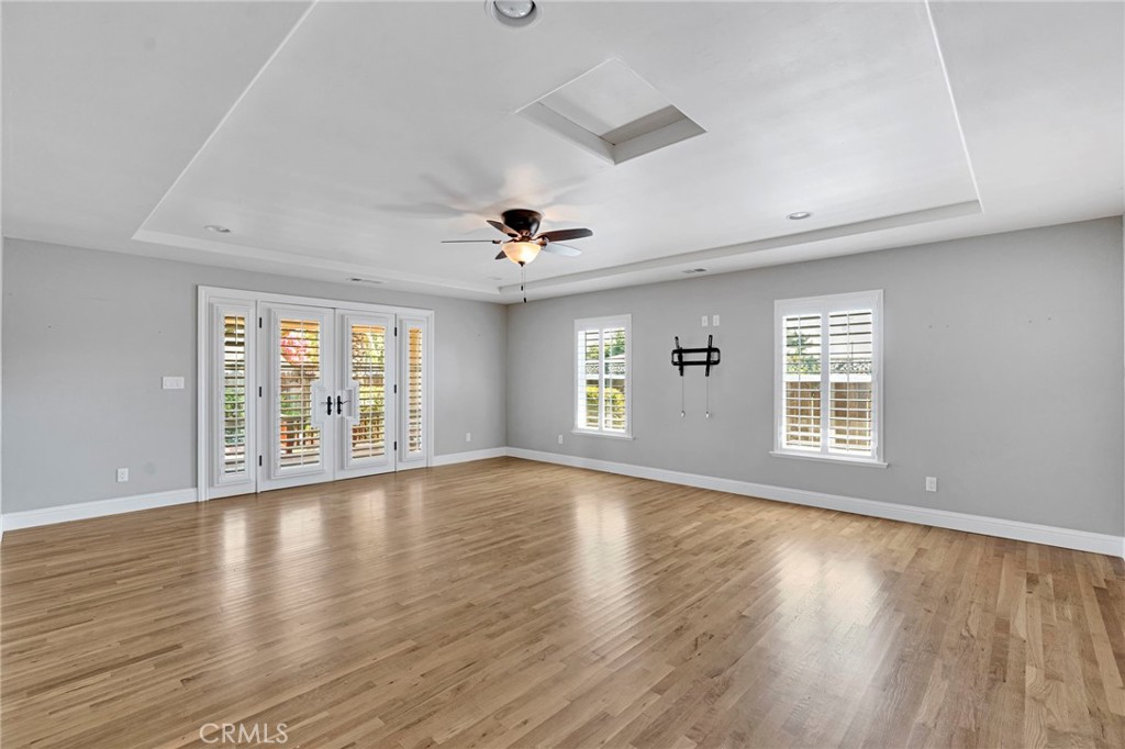 2020 W 3rd, Madera, CA 93637