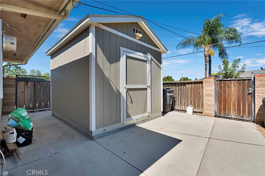 2020 W 3rd, Madera, CA 93637