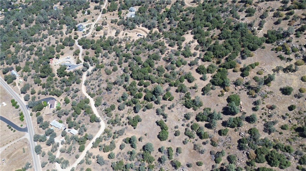 28 Buckaroo, Auberry, CA 93602