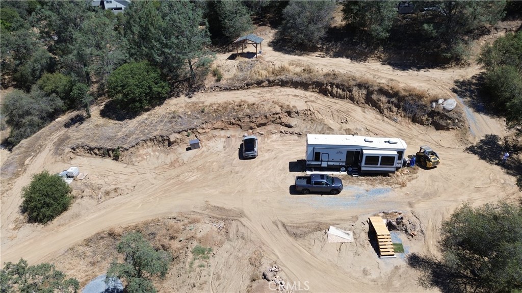 28 Buckaroo, Auberry, CA 93602