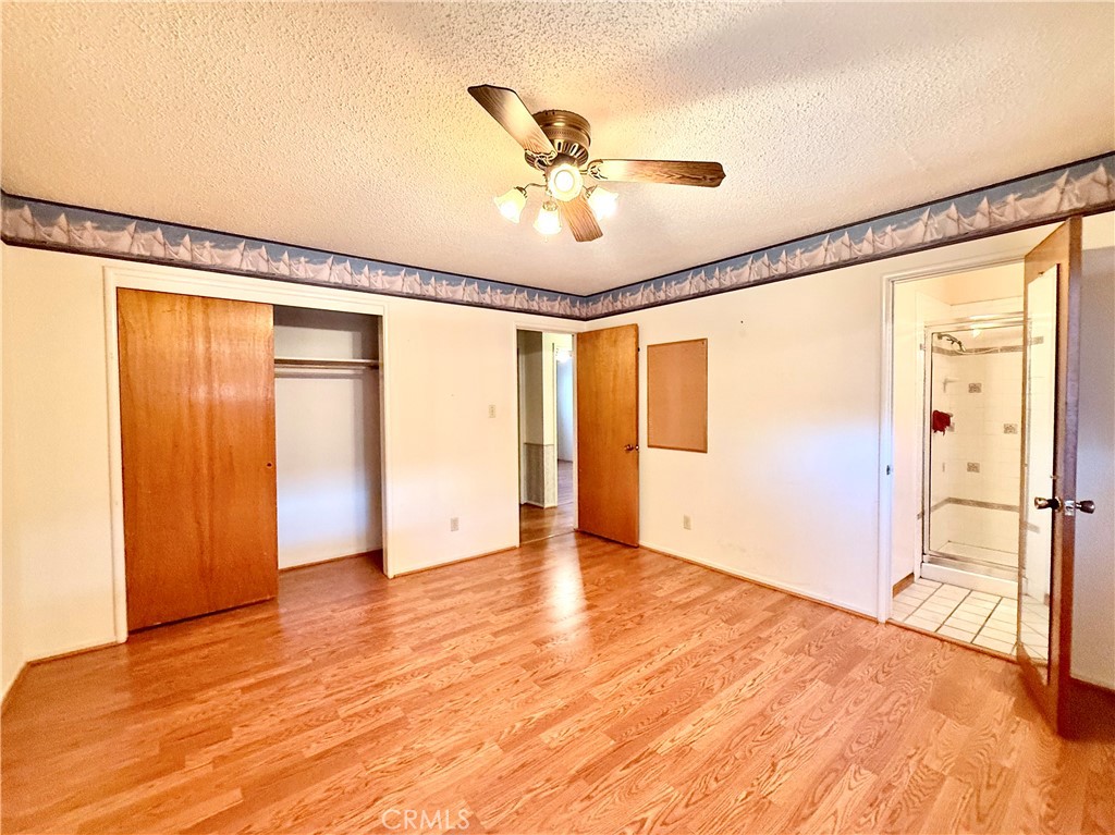 4934 E Floradora, Fresno, CA 93727