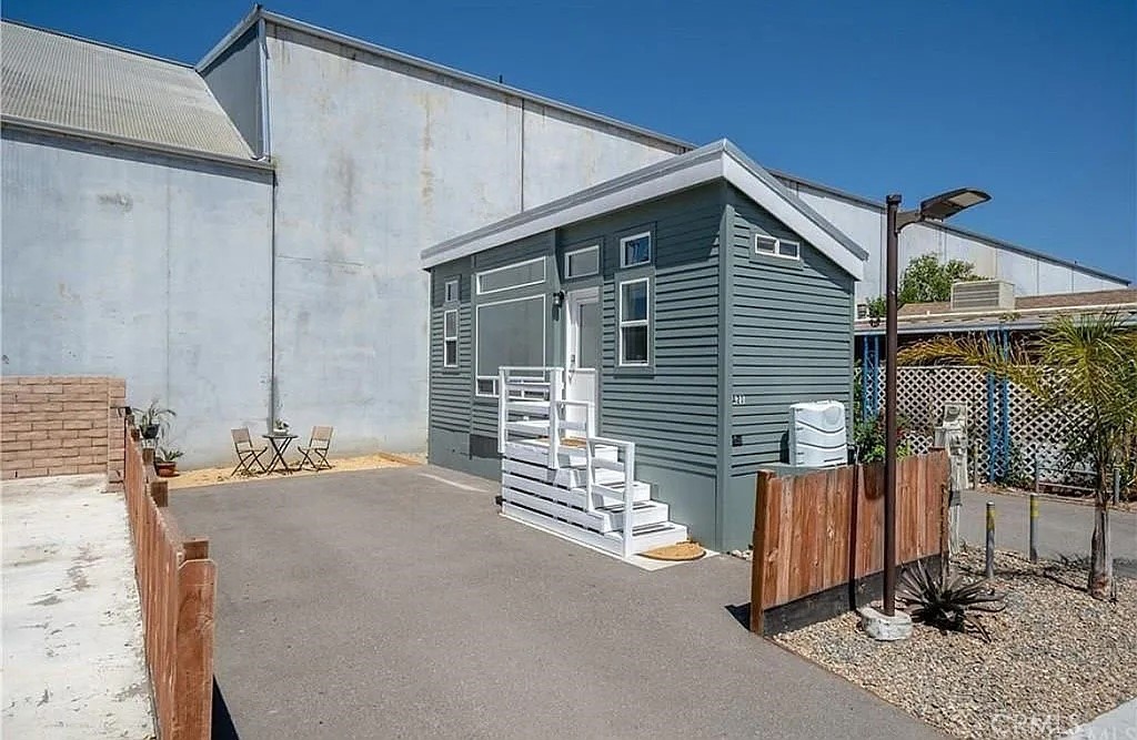 145 South Street #A21, San Luis Obispo, CA 93401