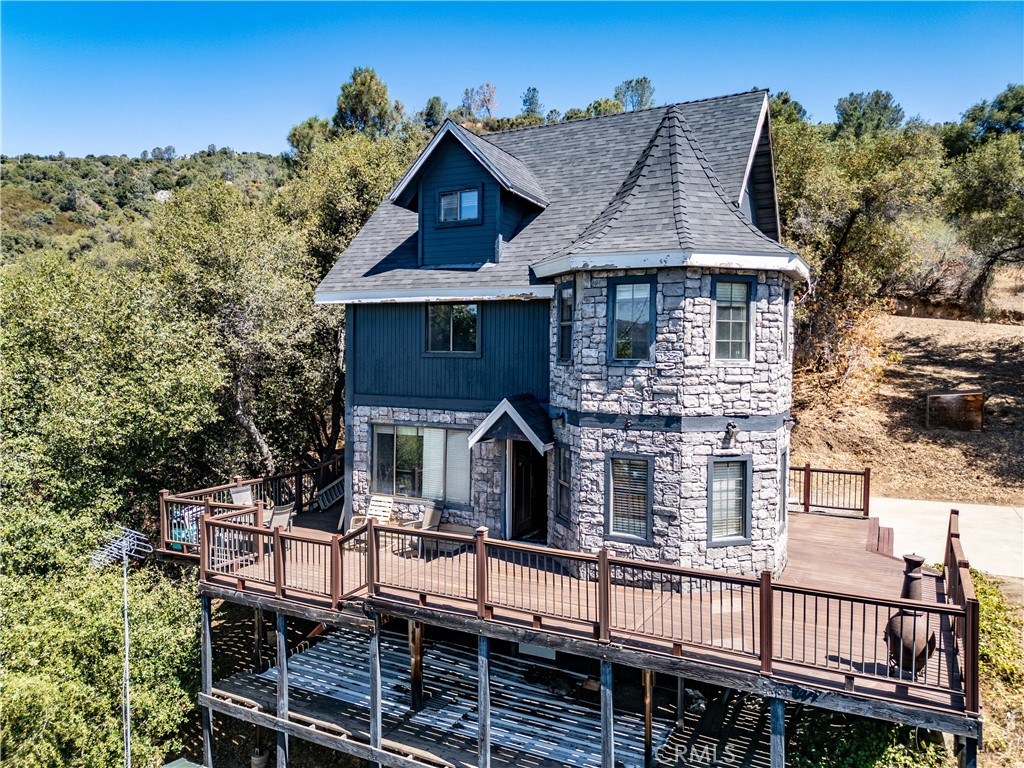 42306 Snowline Ct, Oakhurst, CA 93644