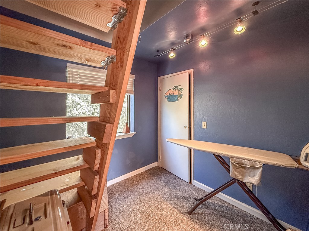 42306 Snowline Ct, Oakhurst, CA 93644