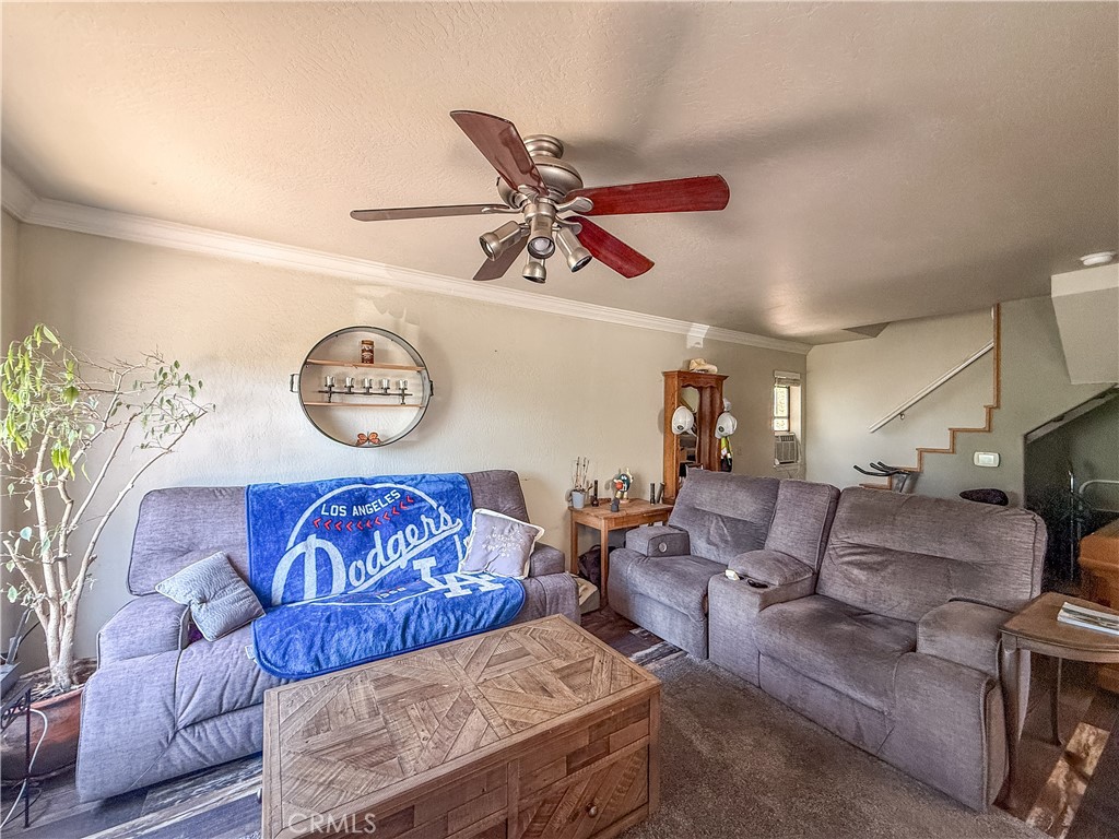 42306 Snowline Ct, Oakhurst, CA 93644