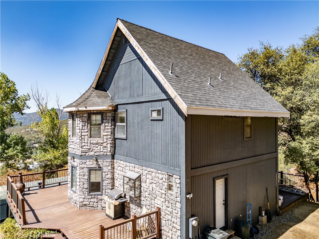 42306 Snowline Ct, Oakhurst, CA 93644