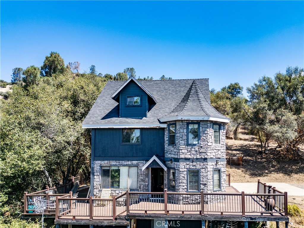 42306 Snowline Ct, Oakhurst, CA 93644