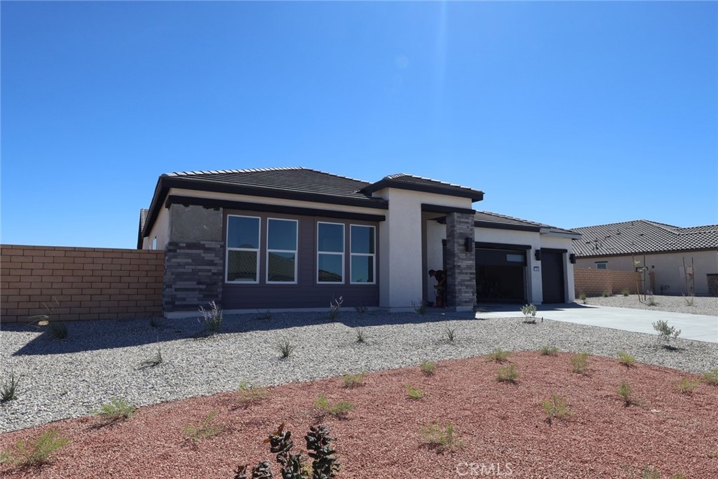 17055 Ta wan ka, Apple Valley, CA 92307