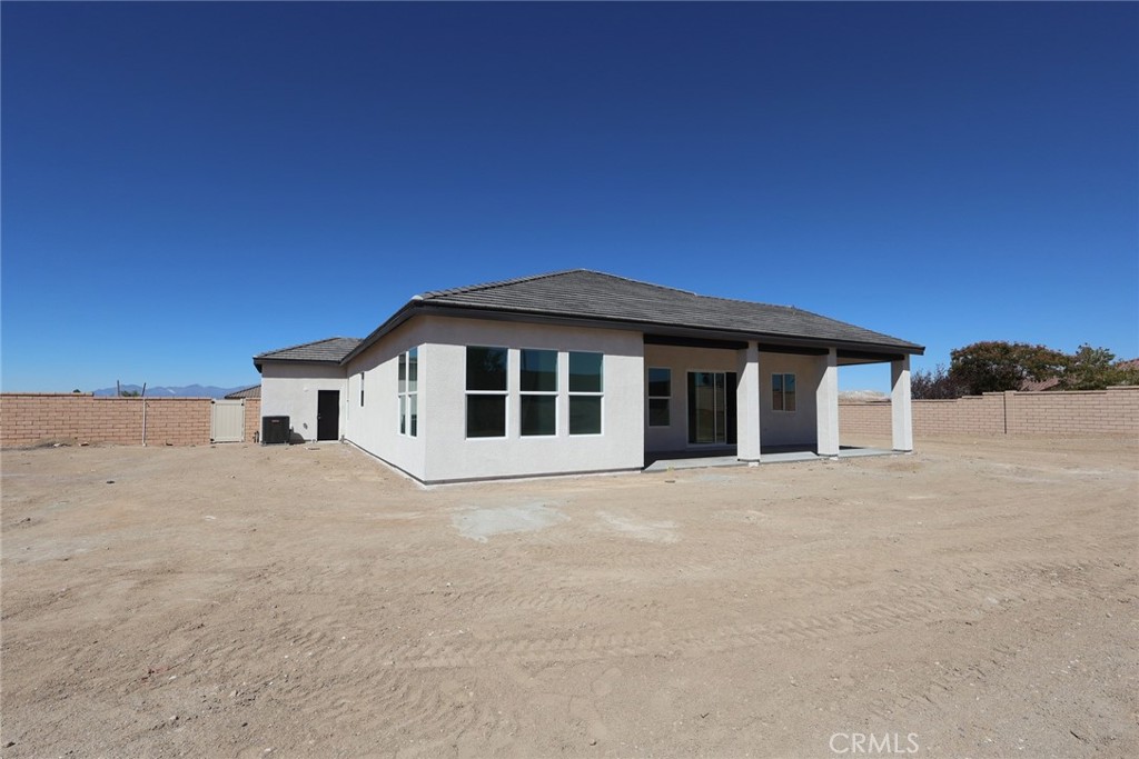 17055 Ta wan ka, Apple Valley, CA 92307