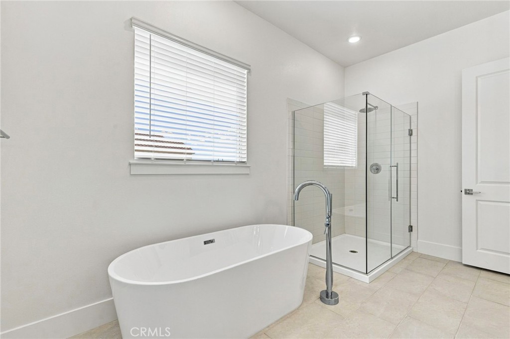 17055 Ta wan ka, Apple Valley, CA 92307