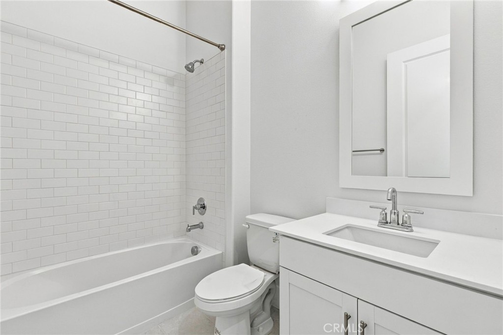 17055 Ta wan ka, Apple Valley, CA 92307