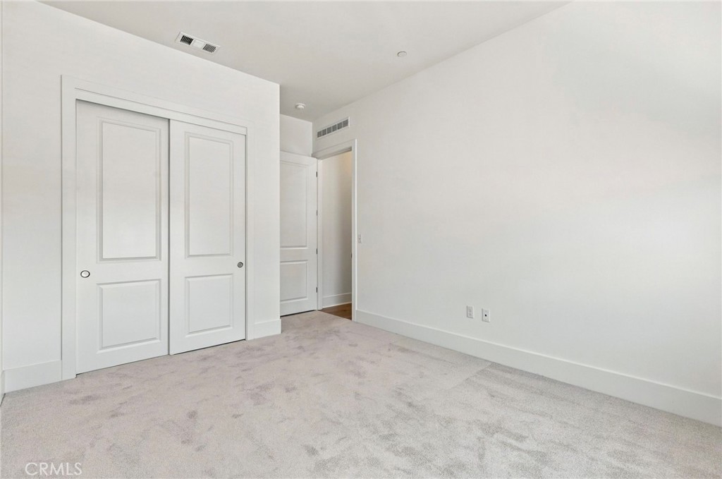17055 Ta wan ka, Apple Valley, CA 92307