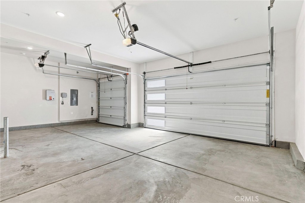 17055 Ta wan ka, Apple Valley, CA 92307