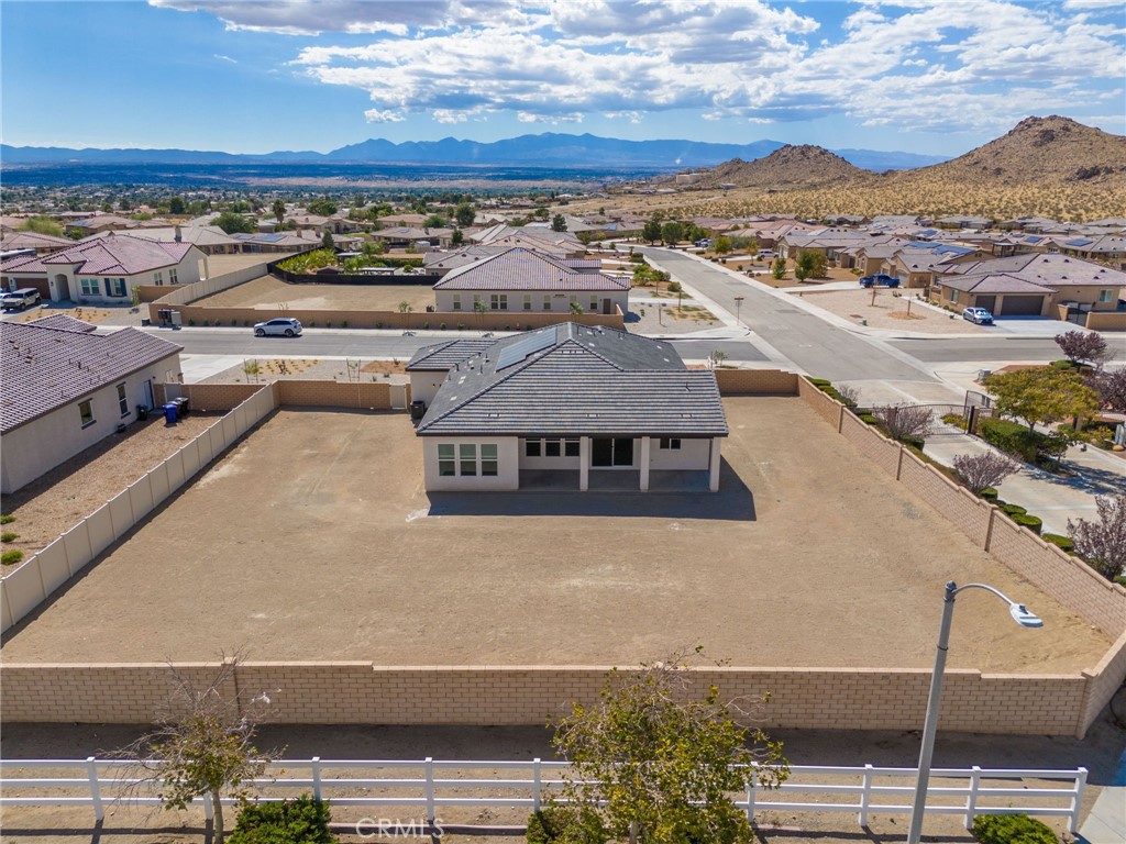 17055 Ta wan ka, Apple Valley, CA 92307