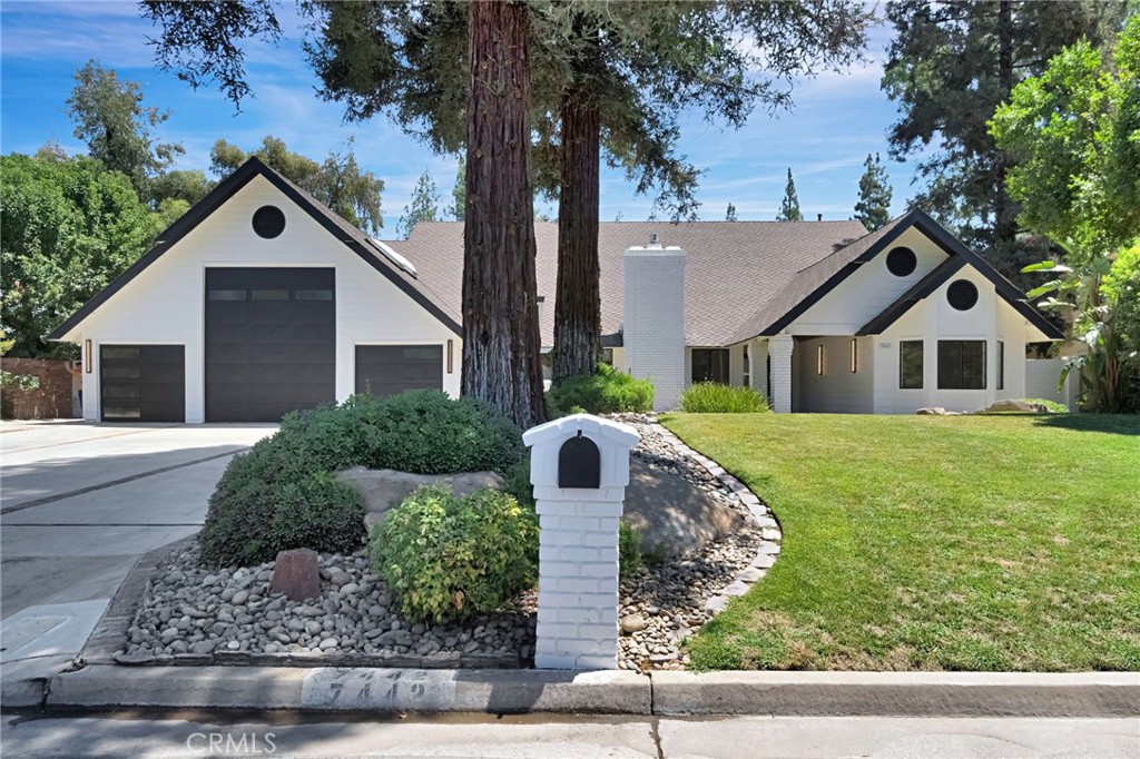 7442 N Tahan, Fresno, CA 93711
