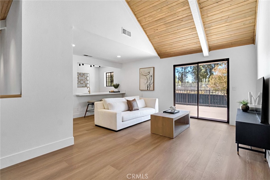 7442 N Tahan, Fresno, CA 93711
