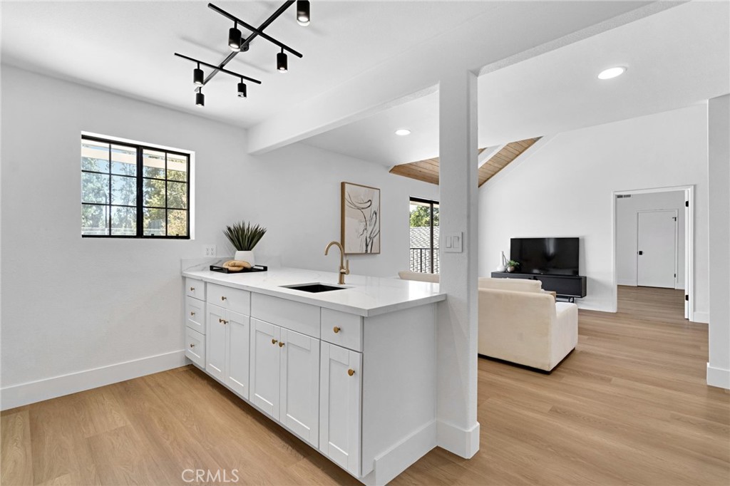 7442 N Tahan, Fresno, CA 93711
