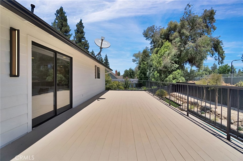 7442 N Tahan, Fresno, CA 93711