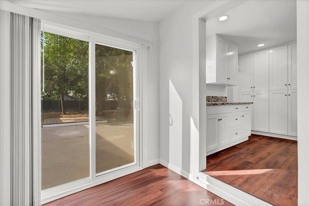 1015 Hall Ave, Corcoran, CA 93212