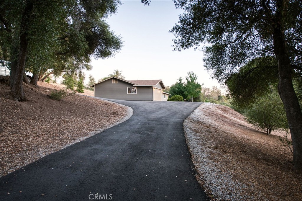 46946 Morning Sky Trl, Coarsegold, CA 93614
