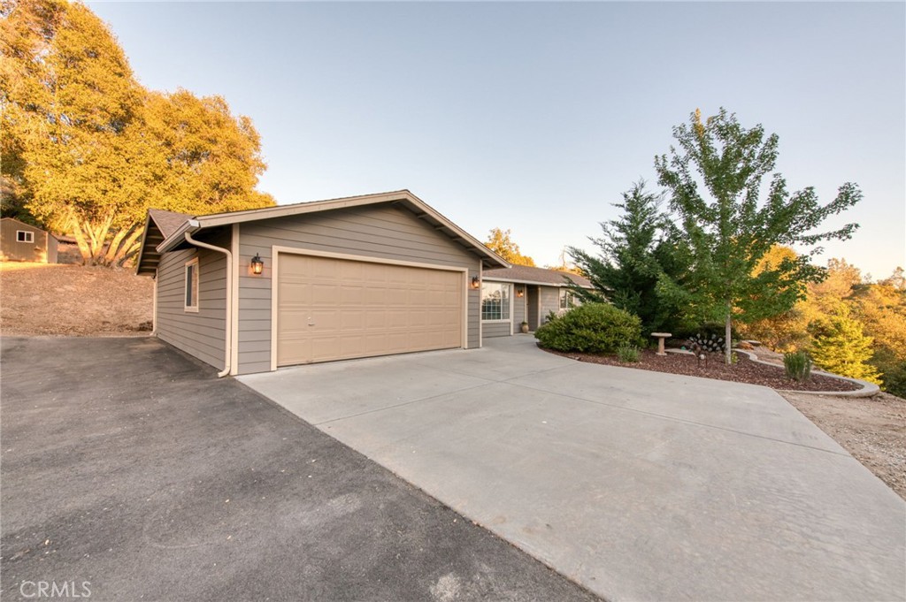 46946 Morning Sky Trl, Coarsegold, CA 93614