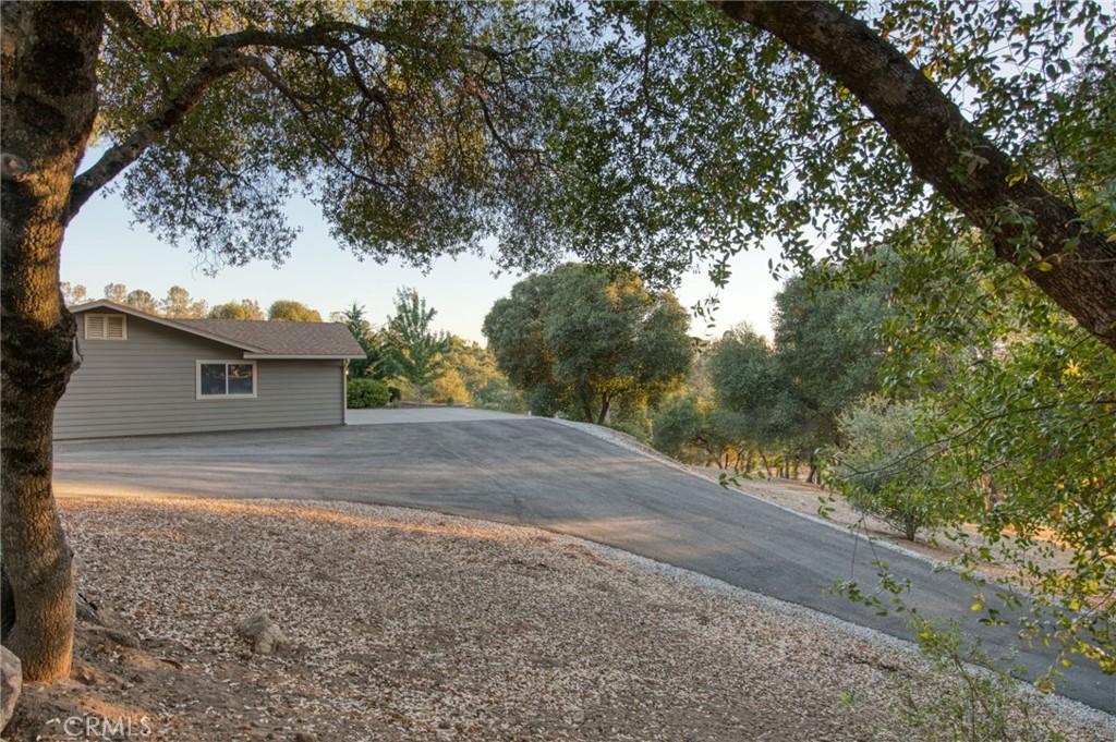 46946 Morning Sky Trl, Coarsegold, CA 93614