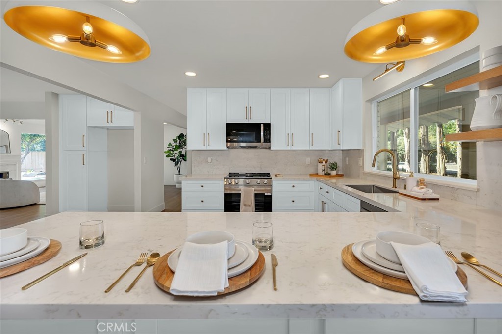 1335 S Waverly, Fresno, CA 93727