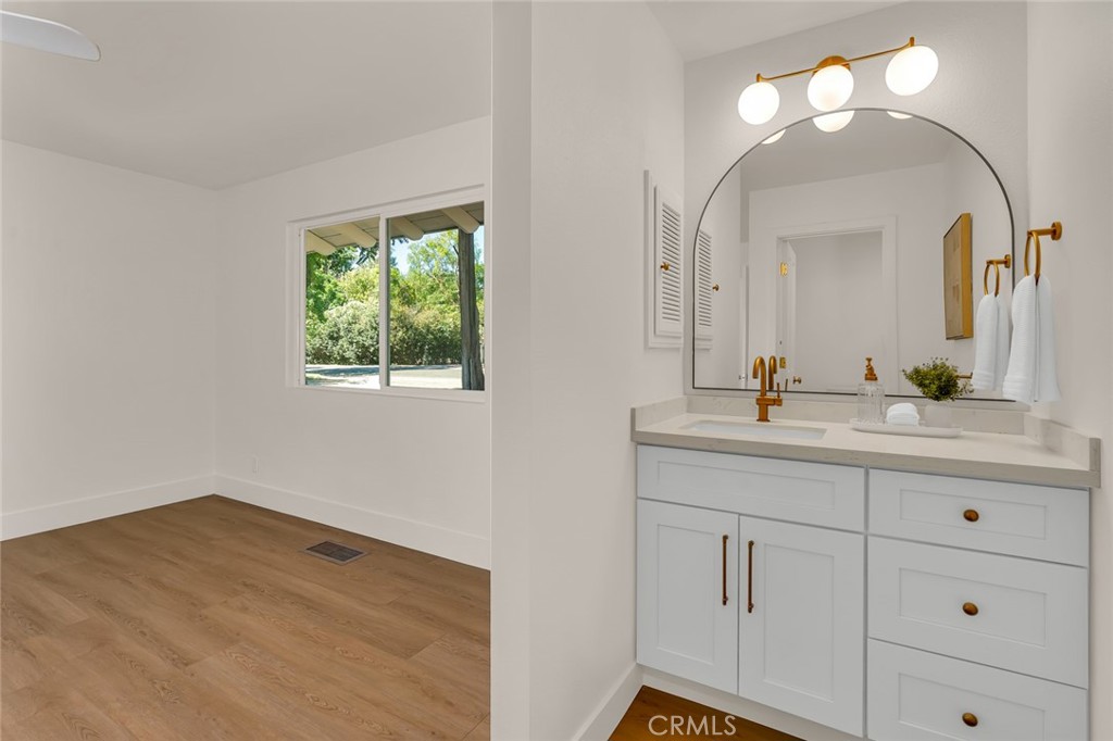 1335 S Waverly, Fresno, CA 93727