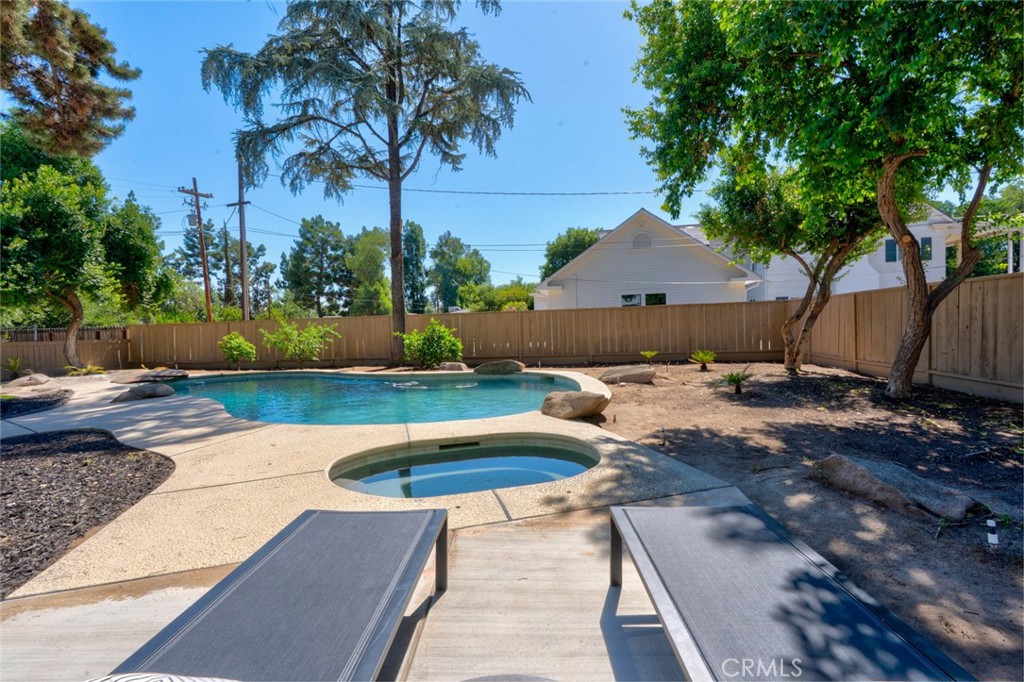 1335 S Waverly, Fresno, CA 93727