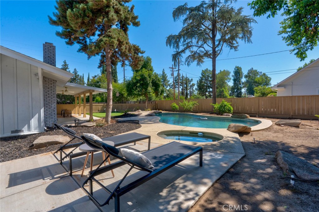 1335 S Waverly, Fresno, CA 93727