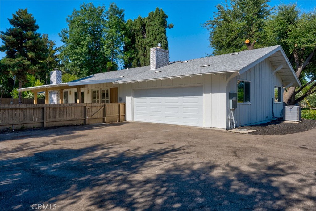 1335 S Waverly, Fresno, CA 93727