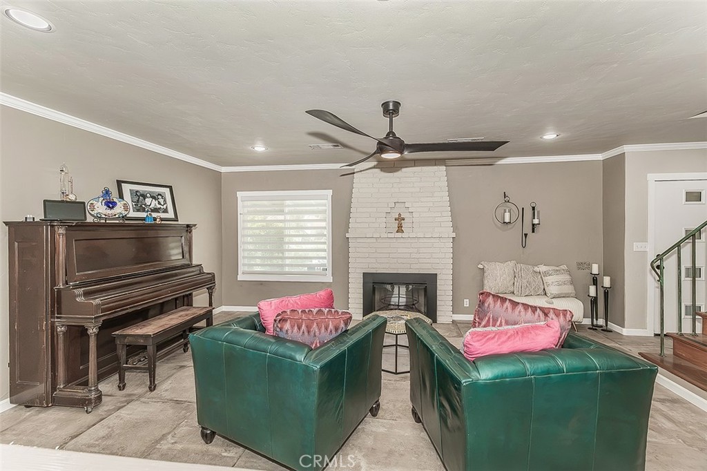 208 E Peralta, Fresno, CA 93704